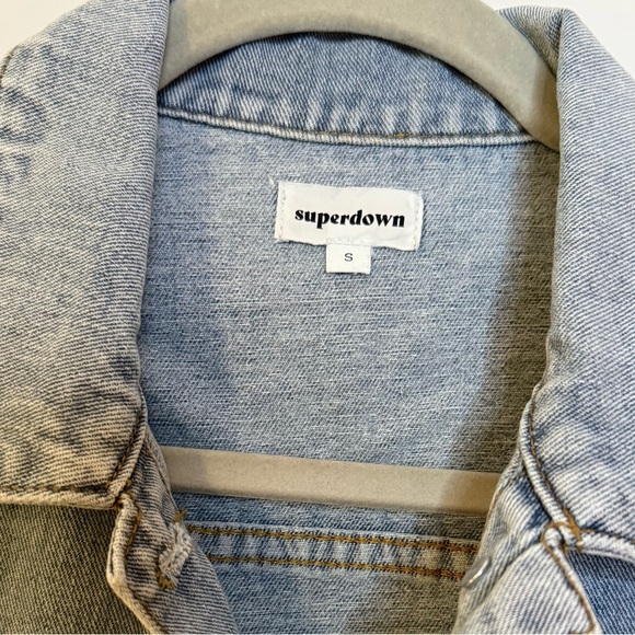 Superdown Cropped Denim Jacket - Picture 7 of 8